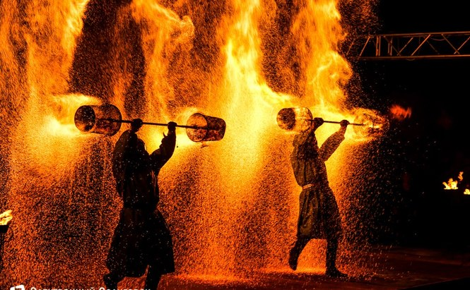 Огненное и световое фаер шоу