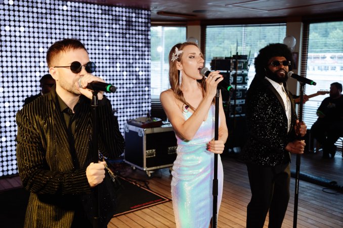 Кавер-группа Luxury Cover Band на День рождения