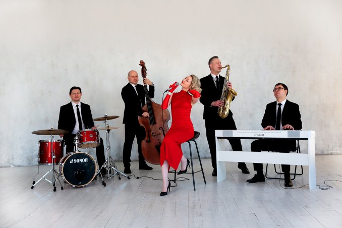 Джаз бенд Jazzplay.Выступление джазового коллектива Jazzplay.Джаз группа , джазовый коллектив.