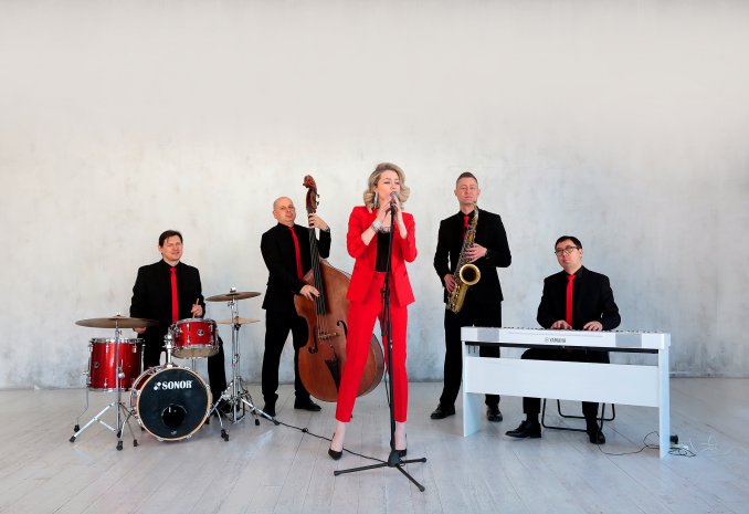 Джаз бенд Jazzplay.Выступление джазового коллектива Jazzplay.Джаз группа , джазовый коллектив.
