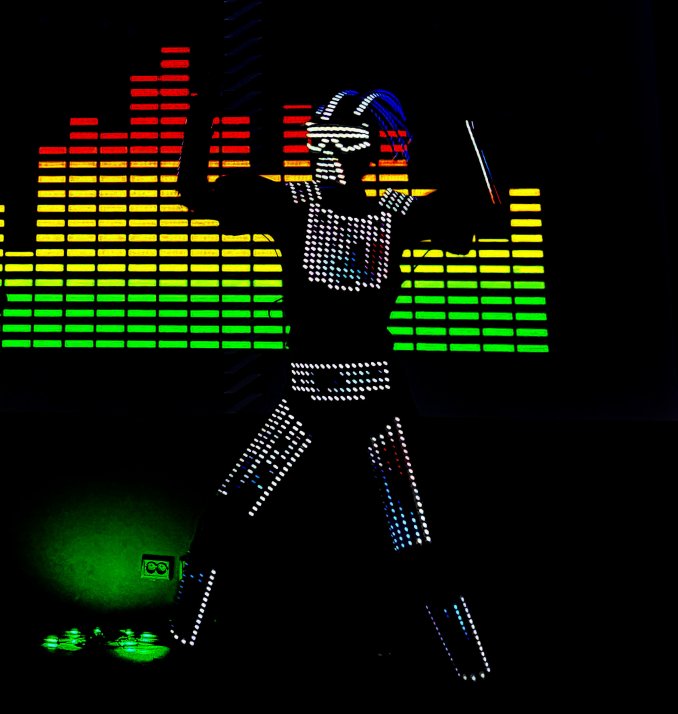 Пиксельное (световое) шоу Ханаби