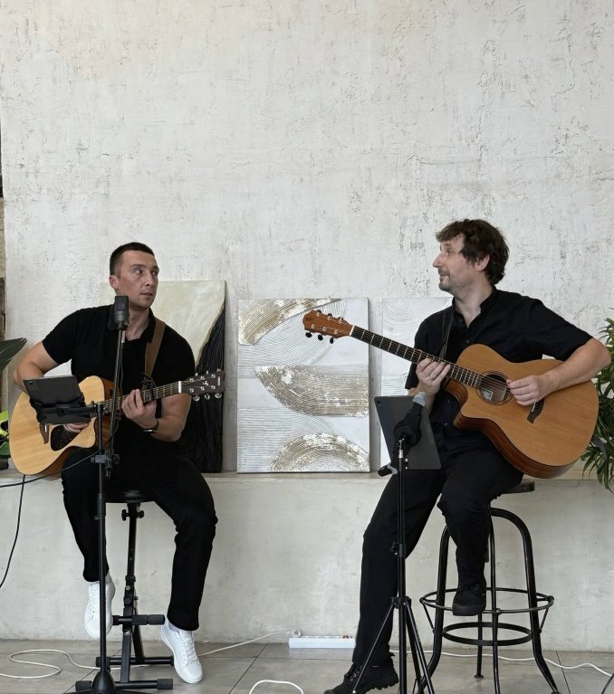 Акустический кавер дуэт Акусти'Ко