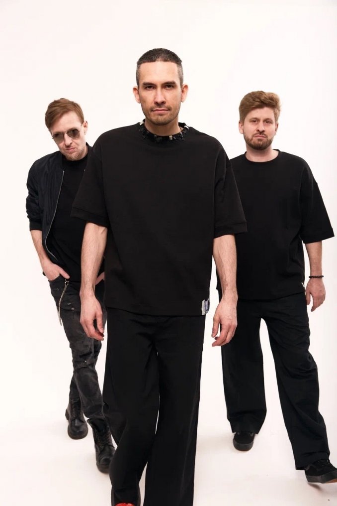 ЧЕРНАЯ ИКРА