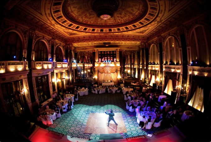 ведущий свадьбы