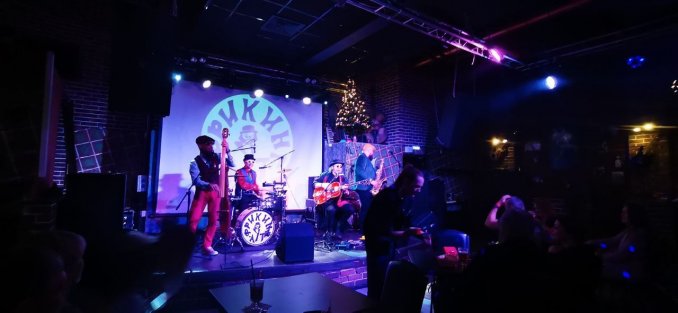 Выступление в GlastonBerry 08 января 2026