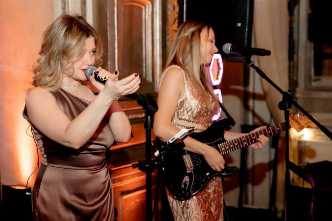 Женская кавер-группа "Жемчужина"