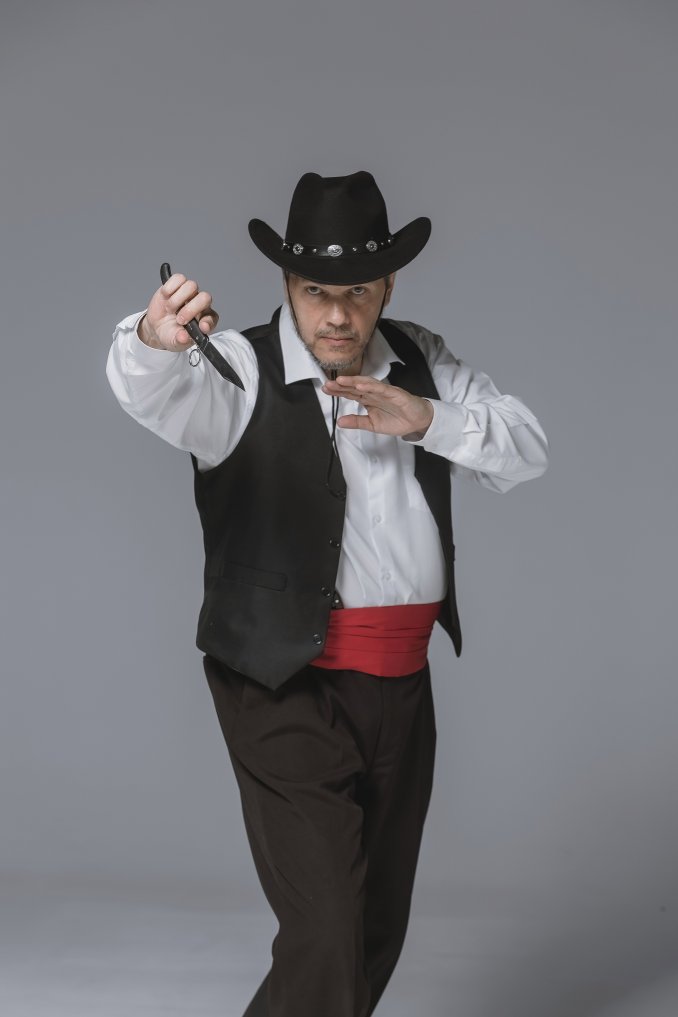 Театр фланкировки «Мистерия клинка»