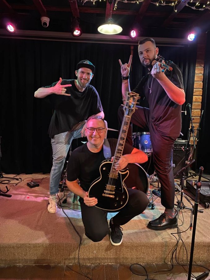 Группа,концерт группы Рок&Скрипка