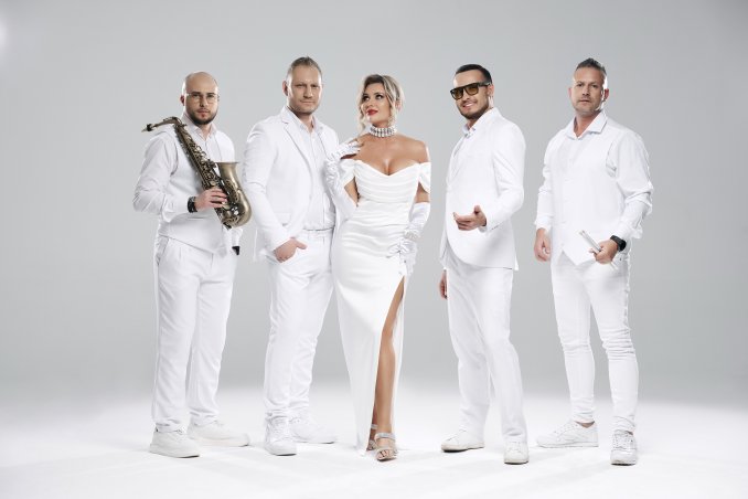 Кавер группа Dollars band