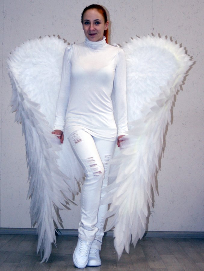 Большие Крылья Ангела