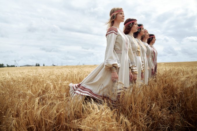 BASA is an ensemble performing Russian folklore with a modern sound.