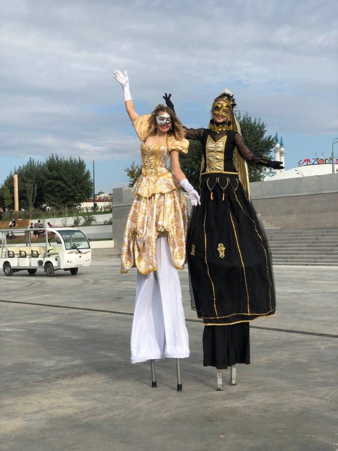 Ходулисты на мероприятие