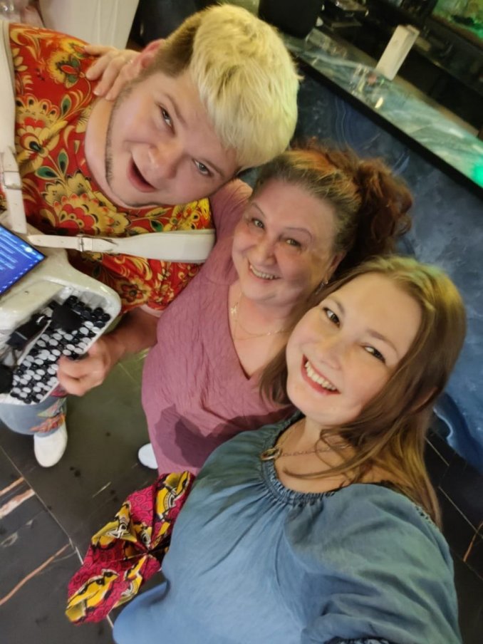 Поющий баянист и баян-шоу Михаила Малашенко