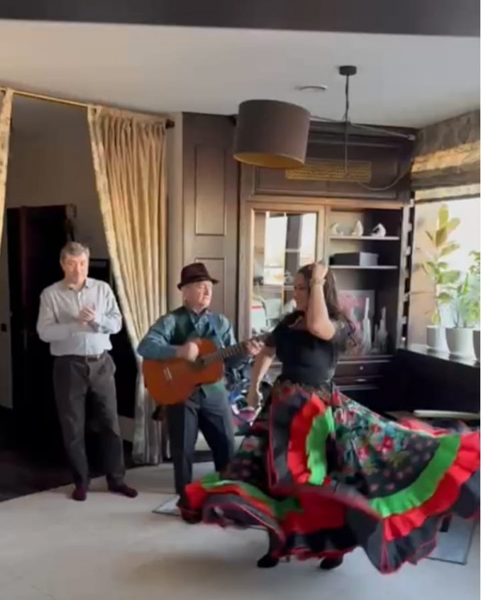 Цыганский ансамбль   "Lovэ"