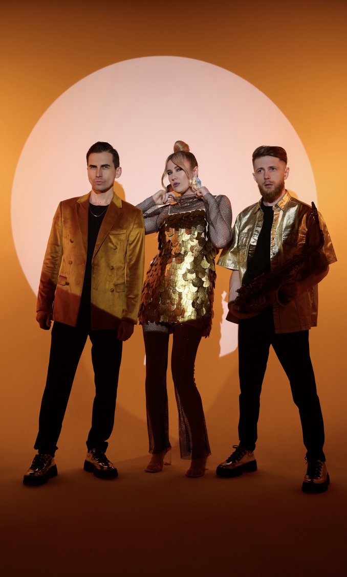 Кавер-трио КРИСТАЛЛ